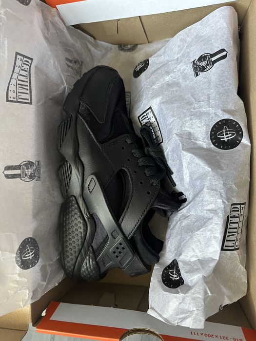 Чисто нови Nike Air Huarache