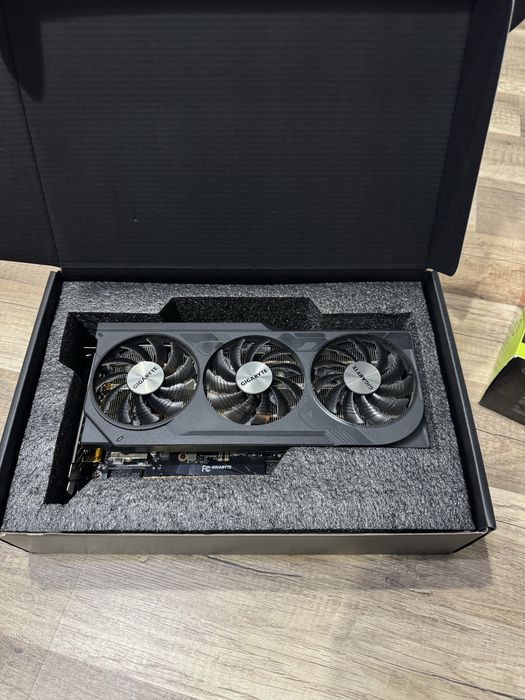 Nvidia RTX 4070 Windforce OC 12GB