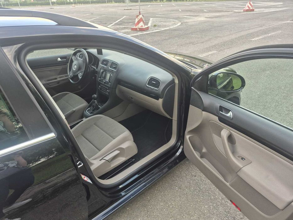 vanzare Volkswagen Golf Combi