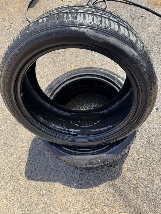 Шина 295/40 R 21