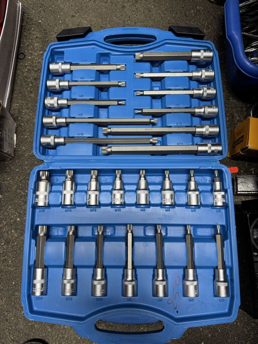 Trusa BITI xzn M sau T sau H SPLINE 1/2 26 pcs Satra