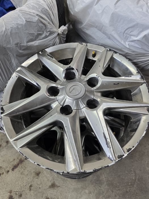 Диск 18 на лексус