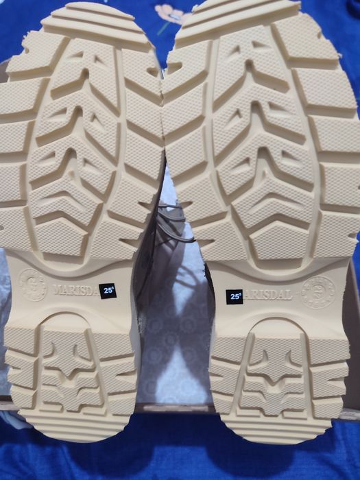 Bocanci combat piele întoarsă crem de vară mărimea 25.0