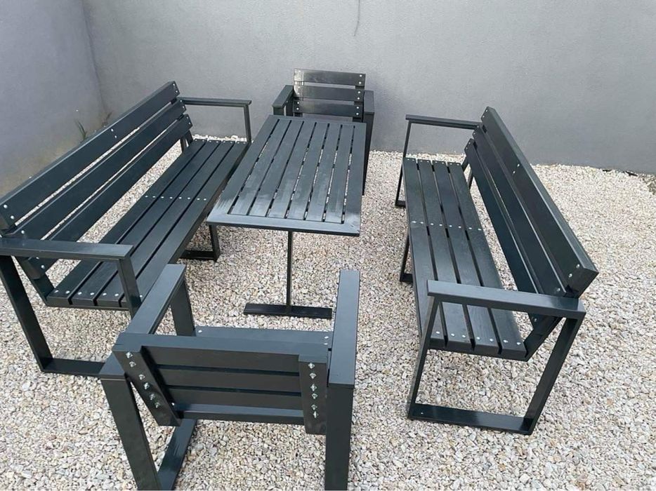 Set banci si masa