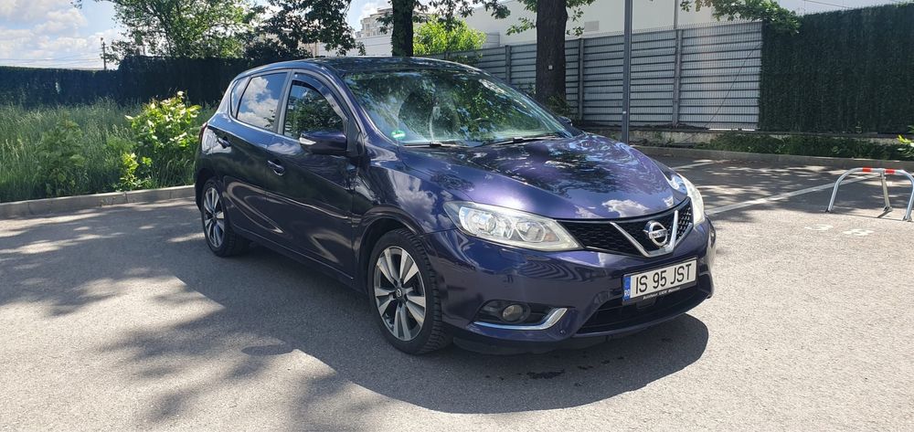 Nissan Pulsar 2015