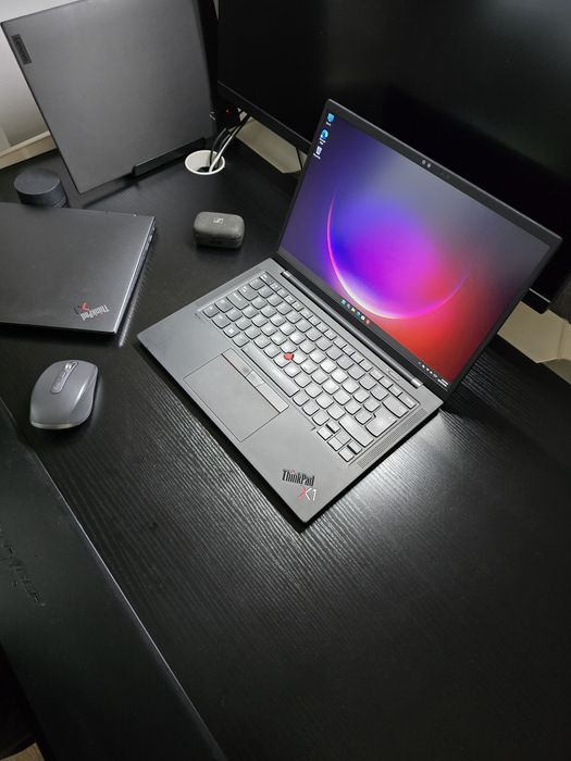Ultrabook Lenovo X1 Carbon Gen 9, i5-1145G7, 16GB, 512GB, Touch screen, REF1