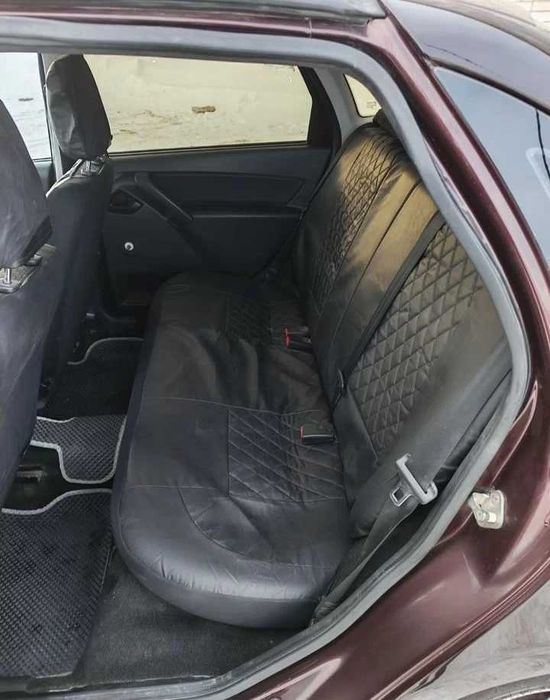 ВАЗ Лада гранта 2012 год автомат