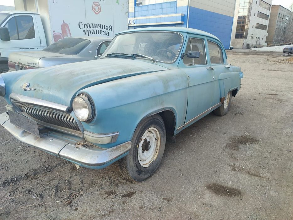 Продам Волгу 21 + Toyota crown majesta
