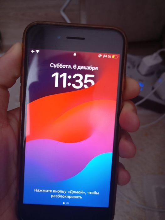 iPhone SE 2020 64гб