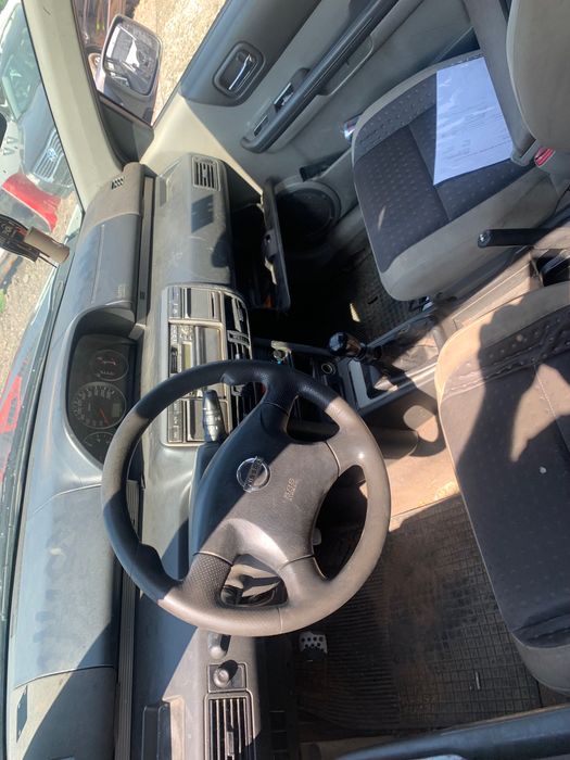 Nissan X-trail 2.2 dci 2004г 6 скорости