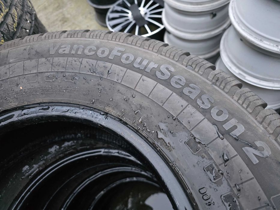 4бр Всесезонни гуми за бус 225 75 16 С - Continental