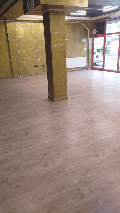 spatiu comercial de inchiriat amplasat pe strada intens circulata in Deva zona centrala