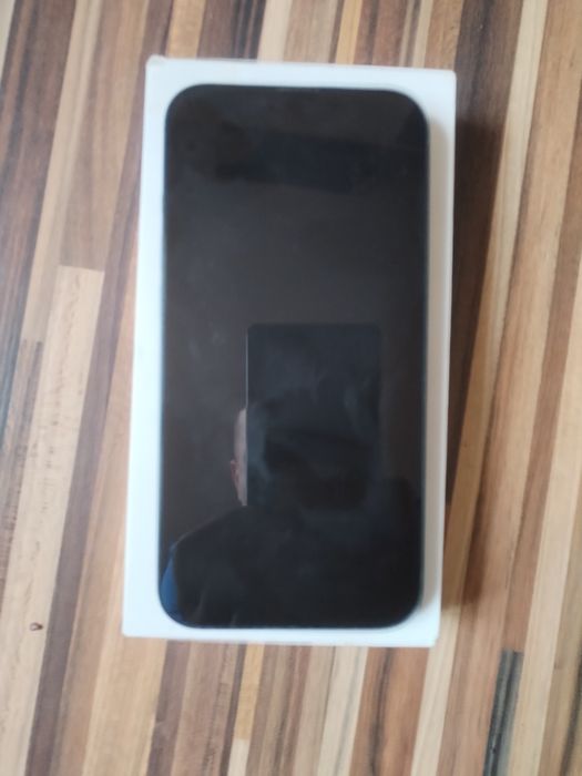 Schimb iPhone 13 stare foarte buna