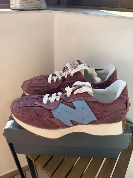 New Balance 327 sneakers culoare bordo marimea 44.5 noi originali piele intoarsa