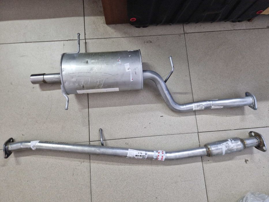 Глушитель новый Subaru Forester  SF5