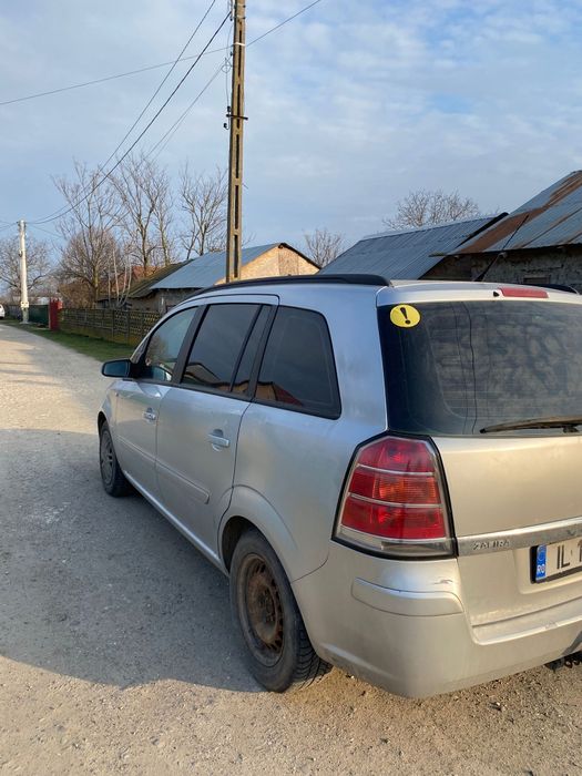 Opel zafira b 2009