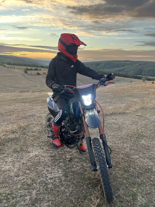 Kxd 150 falcon primul propietar