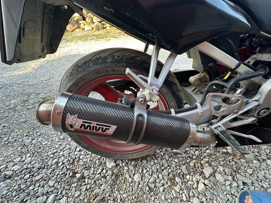 De vanzare! Honda F4