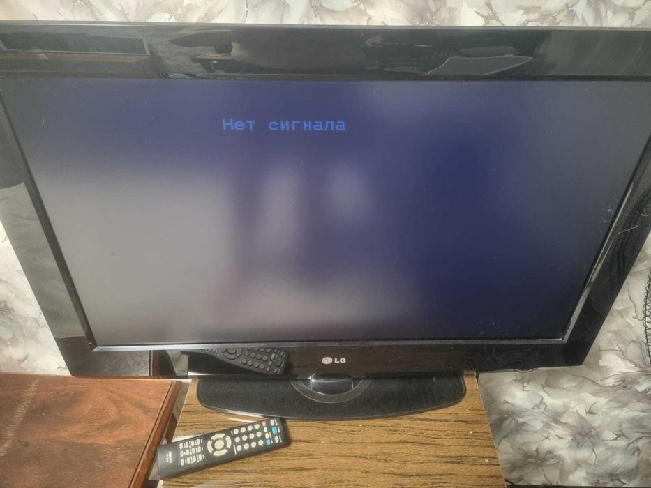 Продам телевизор LG 32