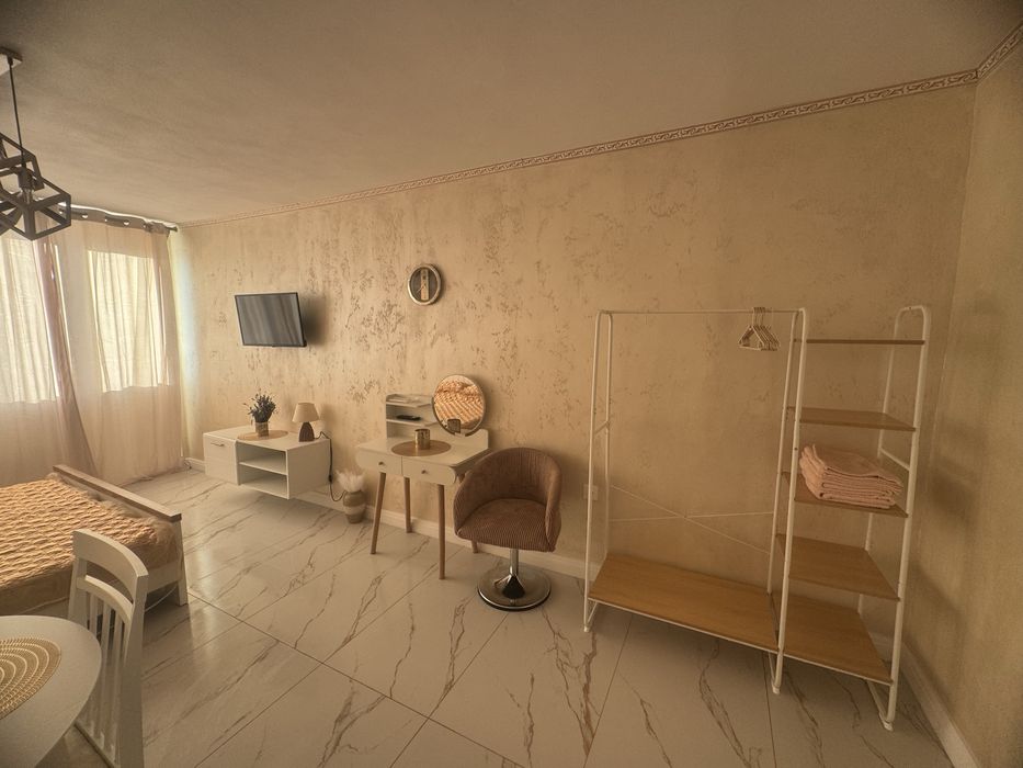 Inchiriez garsoniera in regim hotelir centru,disponibila 20 si 21 dec!