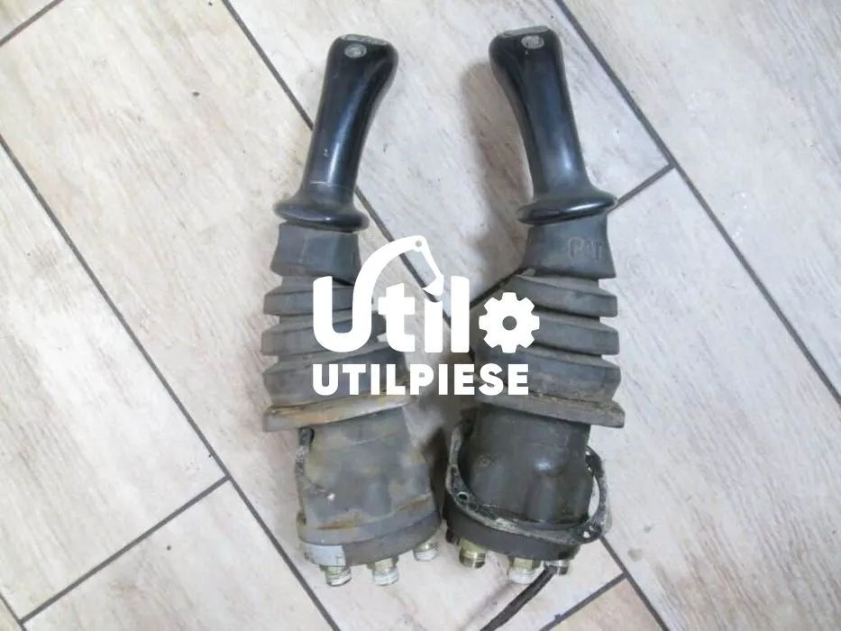 joystick caterpillar e110b e120b e200b 320 + piese cat