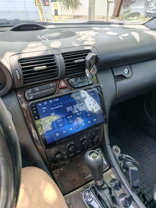 Vând  Mercedes Kompresor c200