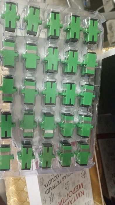 Оптический конектор, оптический соединитель