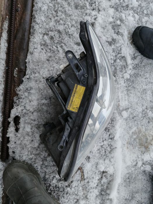 Продам фару на лексус 330