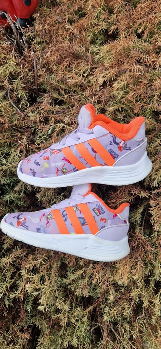 Маратонки Adidas 21 номер