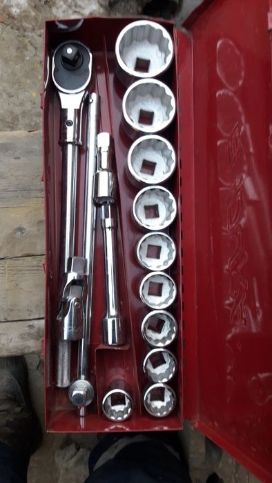 Набор головок...