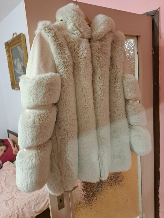 Дамско зимно палто