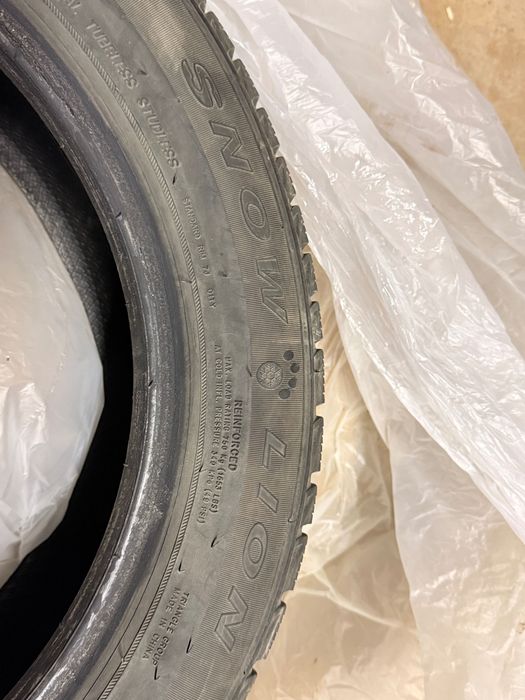 Зимние шины Triangle SnowLink 215/55 R17