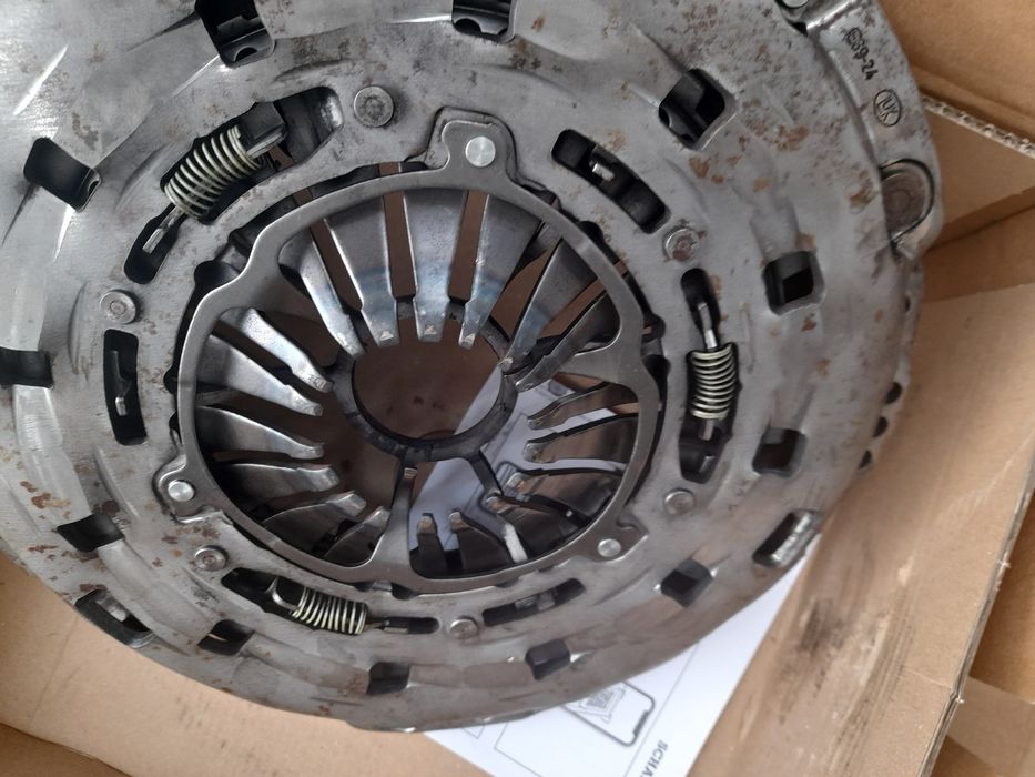 Съеденител притесканел феродов лагер помпа фиат дукато 3.0 Fiat dukato