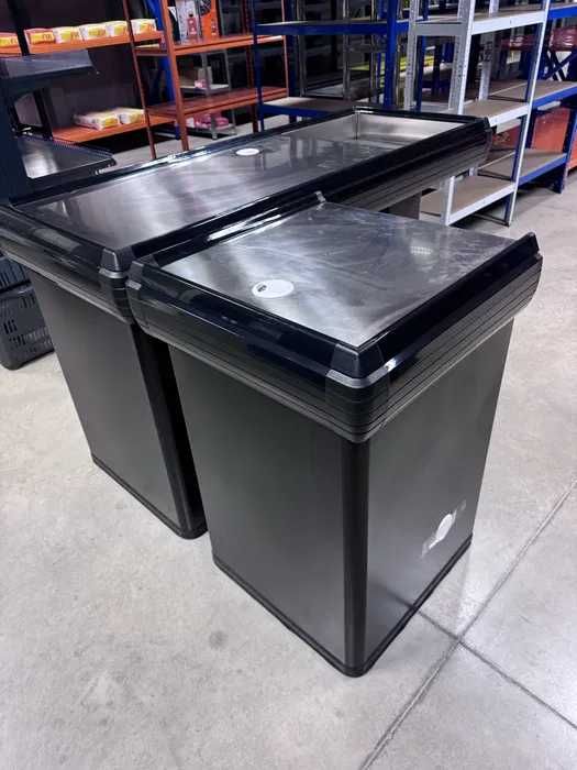 Стелажи за магазин