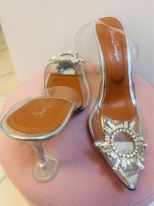 Pantofi cu toc, marimea 39