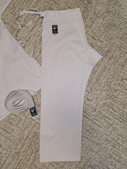 Costum karate Kimono marime 170 nou.