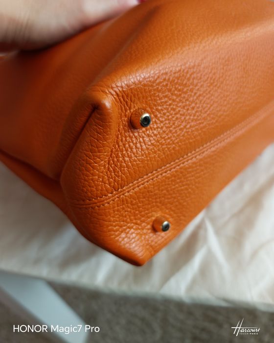 Чанти Furla модели  Essential и Sofia, големи размери