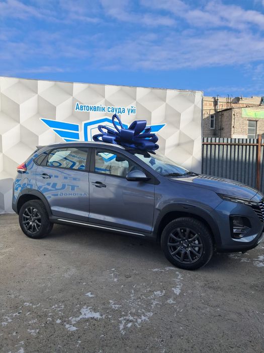 Продам машину новую Черрий 2 про