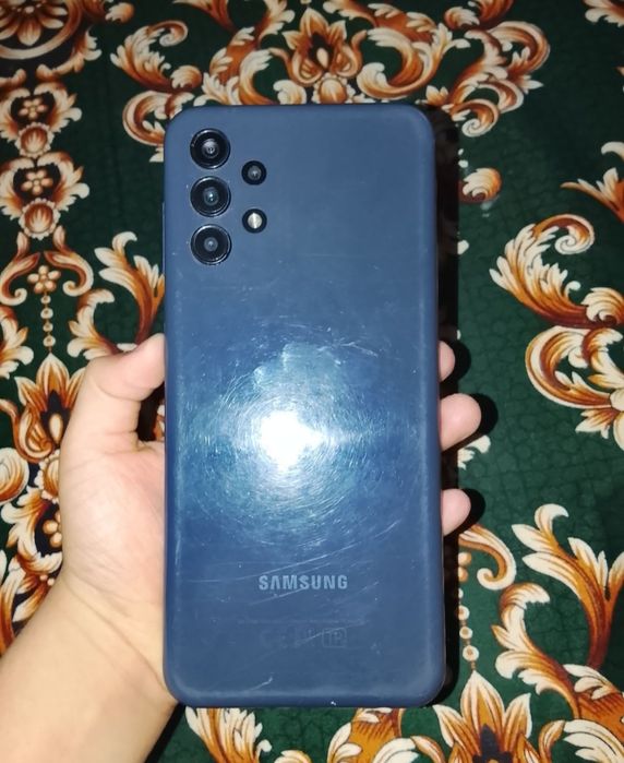 Самсунк а 13 64 гб