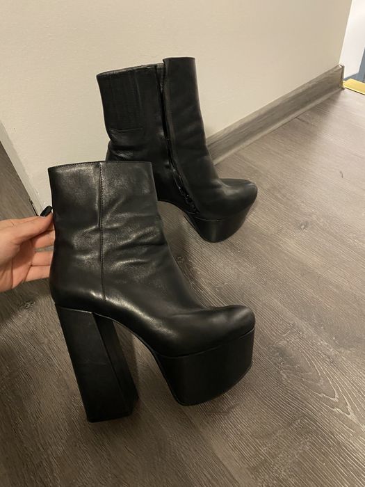 Botine de piele naturală