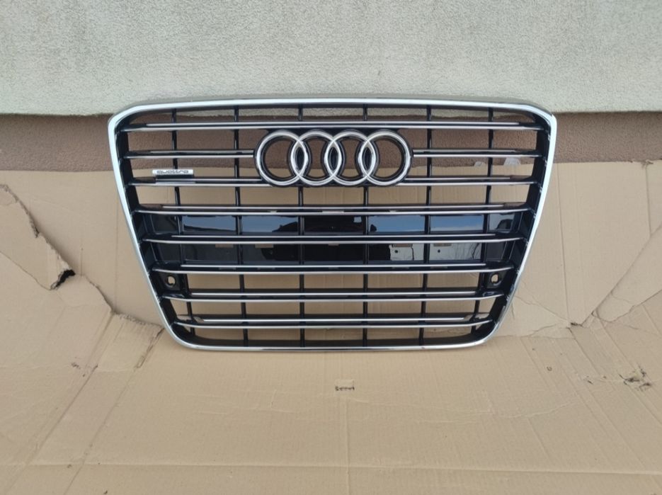 Grila centrala Audi A8 D4 4H NOUA 2010-2013