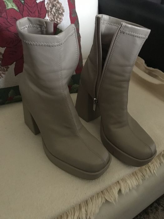 Vand botine pull bear 37