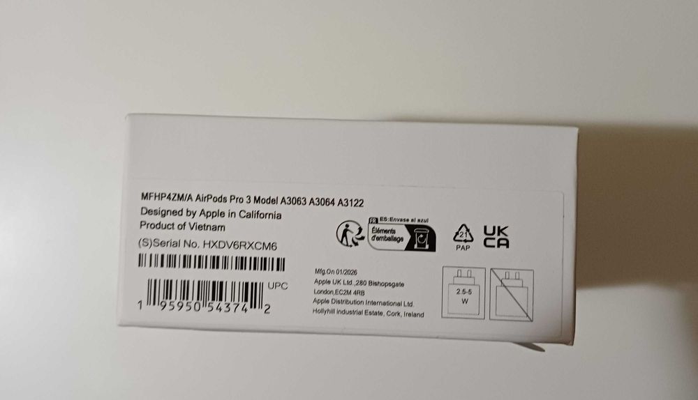 Оригинални AirPods Pro 3 с ГАРАНЦИЯ към ЕМАГ/APPLE