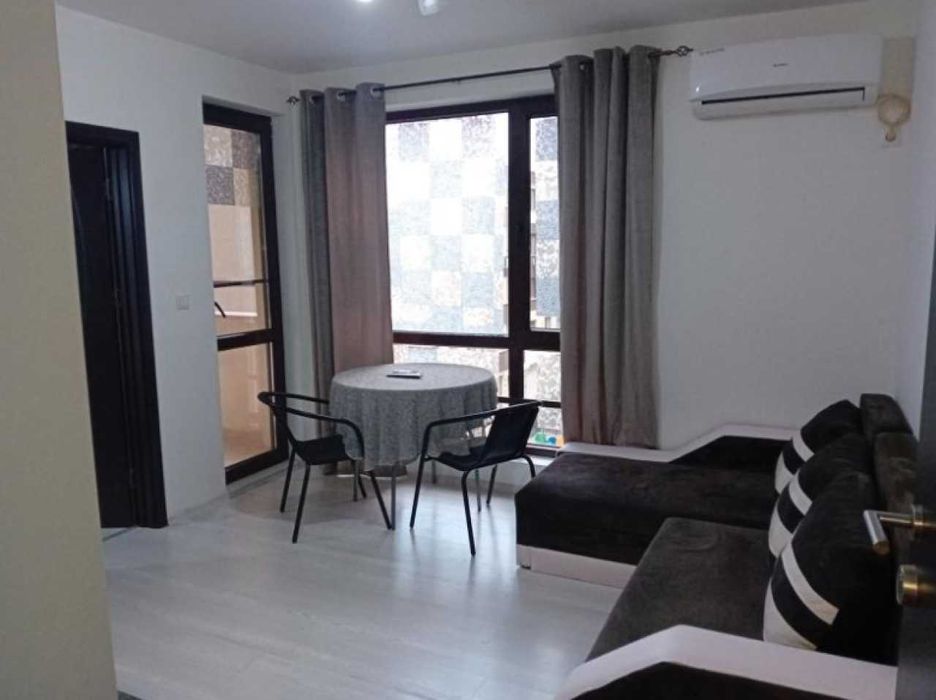 Дава се под наем Двустаен апартамент в Пловдив, Тракия - 50 кв.м за 345 € - Снимка #1