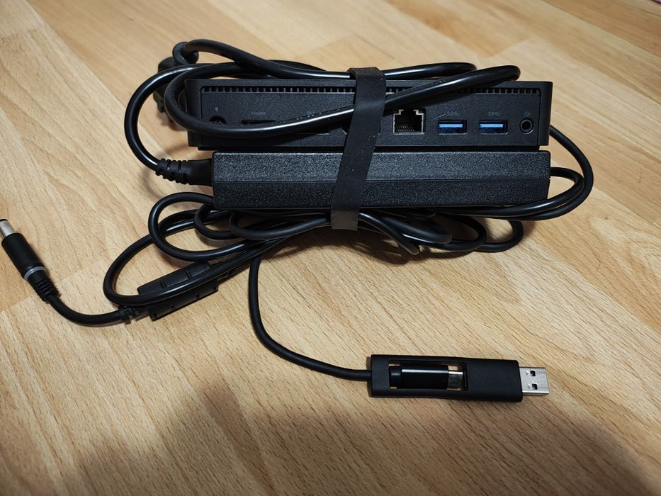 Dell D6000 Docking Station
