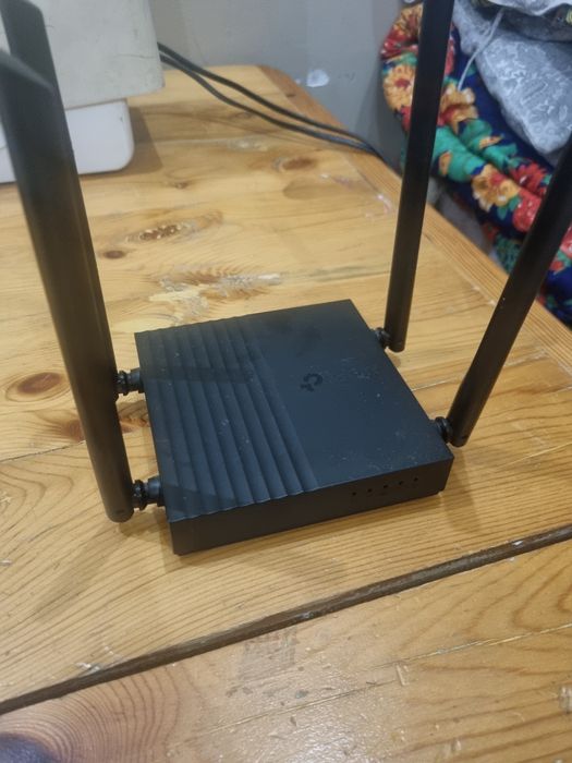 Продаеться роутер tp-link