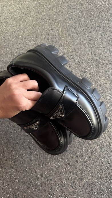 Продам лоферы кожа