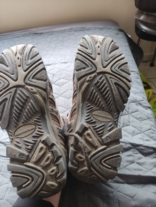 Туристически обувки