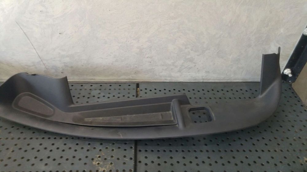 Ornament inferior display bord renault scenic 3 jz0 1 1019855x
