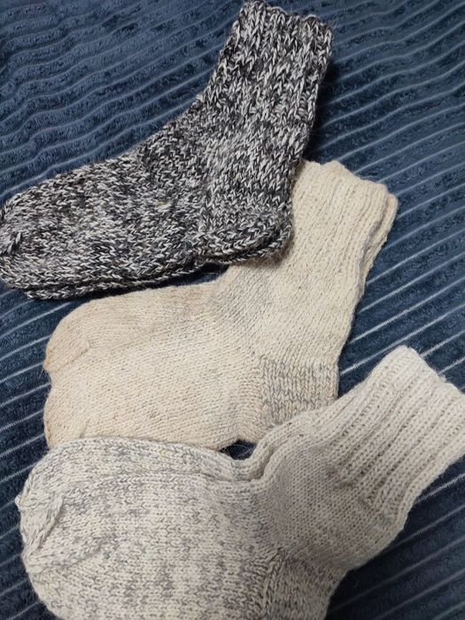 Носки ручной работы.